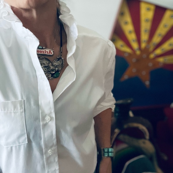 Effortlessly Elegant Ladies' Reworked White Shirt with Ruffles - Picture 6 of 10